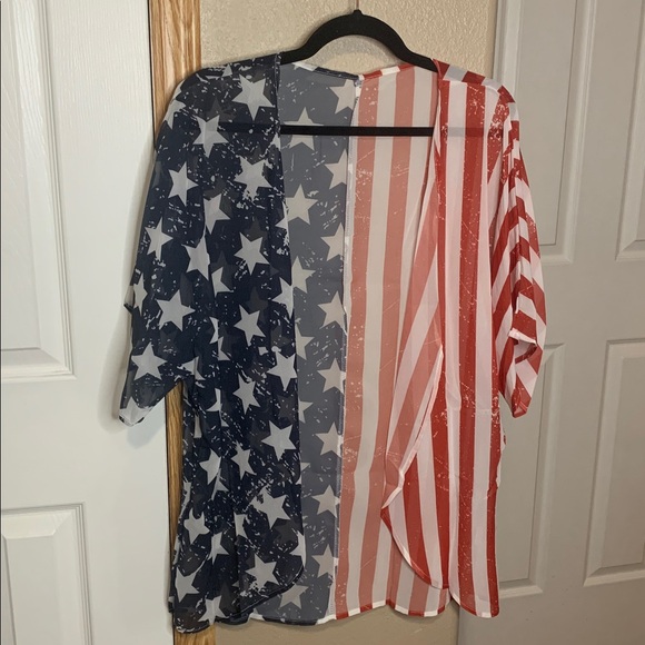 RED, WHITE & BLUE Stars and Stripes Holiday Short Lightweight Kimono Size Small - Picture 4 of 6